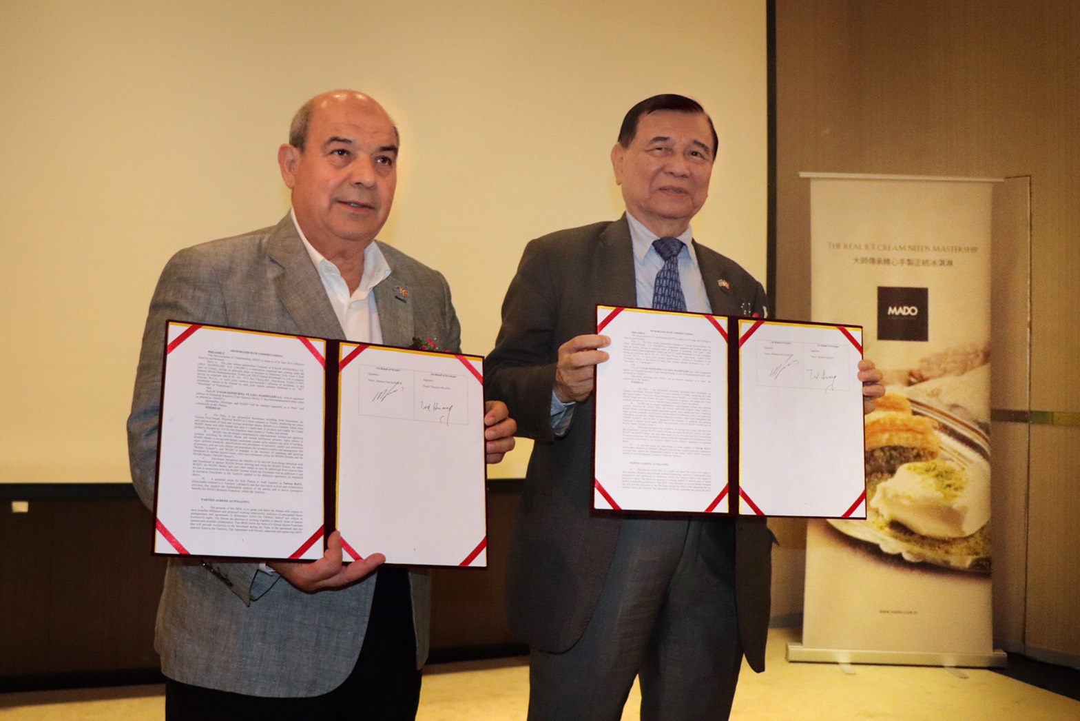 TECO-Introduces-Turkey-s-MADO-Ice-Cream-to-Taiwan